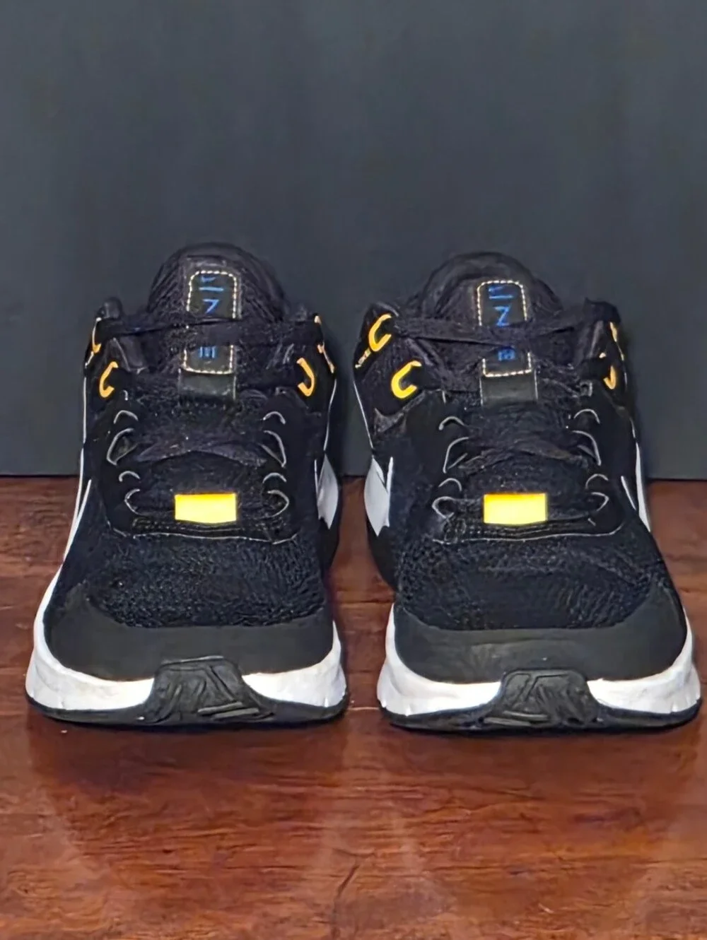 Nike Air Max Alpha Trainer 4 Athletic Shoes, Mns 9, Exc. Pre-owned cond.!